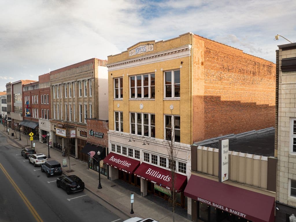 628 State Street restaurant and event space Downtown Bristol TN — Birthplace of Country Music